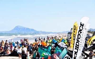 La Spain Kiteboarding League, finaliza en Oliva, con la participación de los mejores riders internacionales.